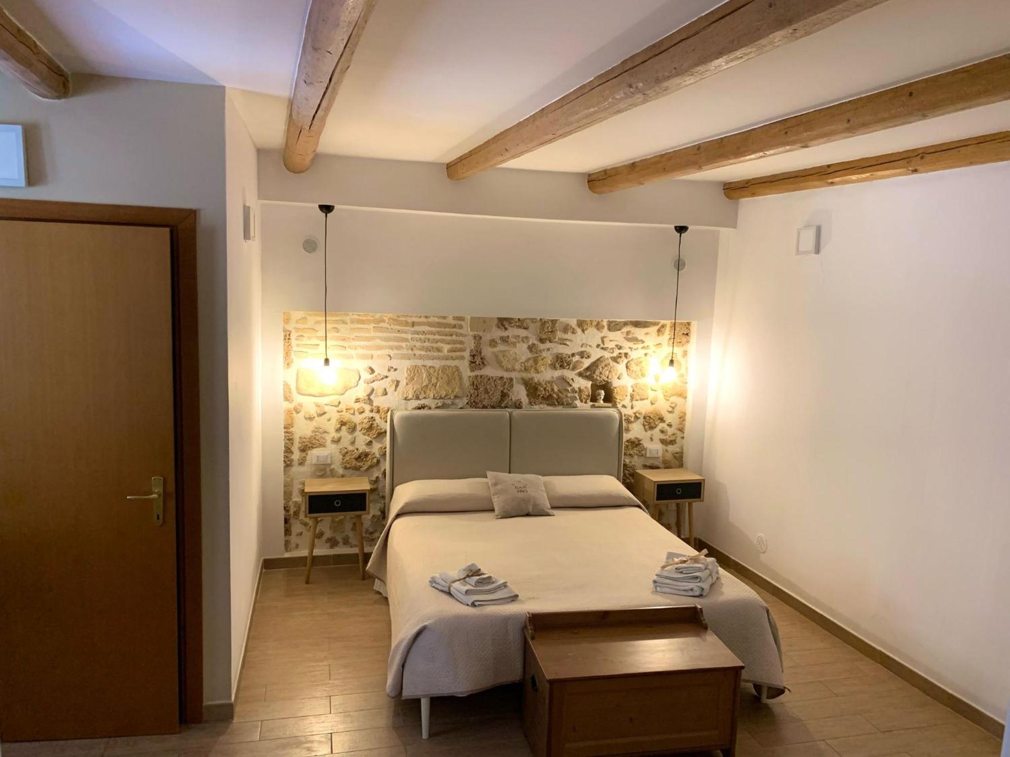 B&B Vinci Noto Eksteriør billede
